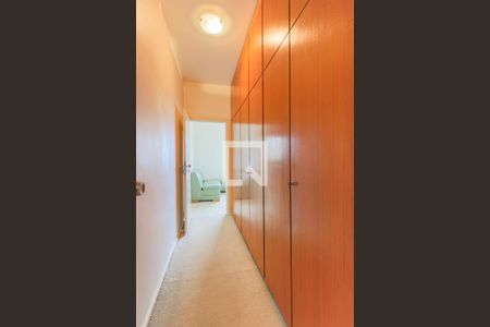Apartamento à venda com 325m², 3 quartos e 3 vagasCloset