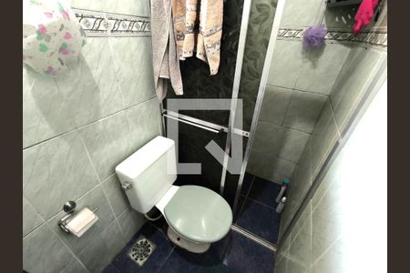 Casa à venda com 1661m², 3 quartos e 6 vagas Casa à venda com 1661m², 3 quartos e 6 vagasBanheiro da Suíte 3