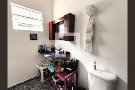 Casa à venda com 1661m², 3 quartos e 6 vagas Casa à venda com 1661m², 3 quartos e 6 vagasBanheiro da Suíte 1