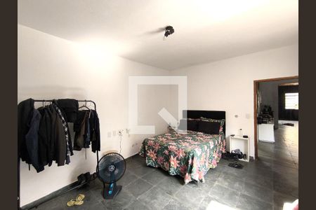 Casa à venda com 1661m², 3 quartos e 6 vagas Casa à venda com 1661m², 3 quartos e 6 vagasSuíte 1