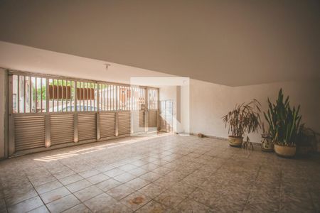 Garagem de casa à venda com 4 quartos, 253m² em Cursino, São Paulo