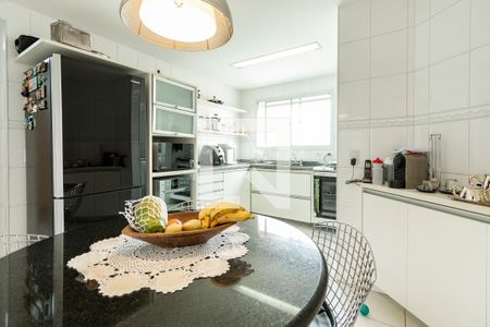 Apartamento à venda com 154m², 3 quartos e 3 vagasCozinha