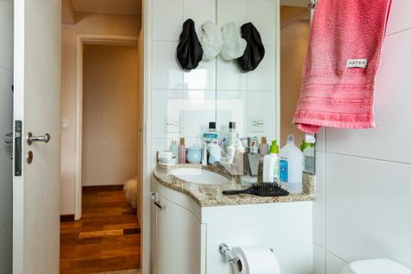 Apartamento à venda com 154m², 3 quartos e 3 vagasBanheiro da Suíte 3