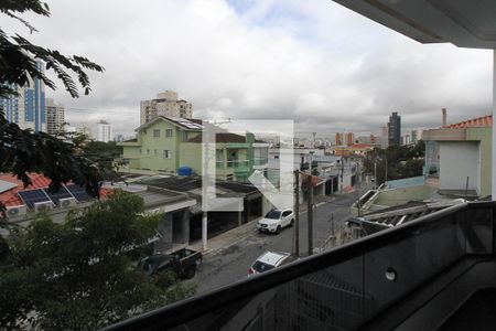 Casa à venda com 214m², 3 quartos e 5 vagas Casa à venda com 214m², 3 quartos e 5 vagasVaranda