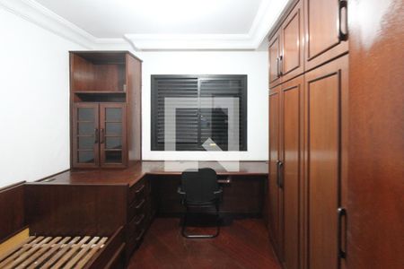 Casa à venda com 214m², 3 quartos e 5 vagas Casa à venda com 214m², 3 quartos e 5 vagasQuarto 02