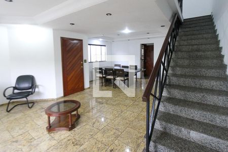 Sala de casa à venda com 3 quartos, 214m² em Vila Prudente, São Paulo