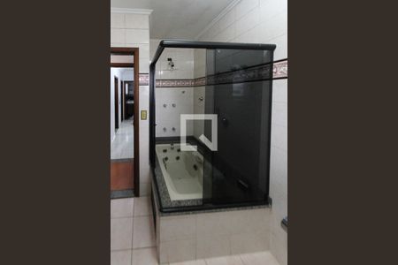 Casa à venda com 214m², 3 quartos e 5 vagas Casa à venda com 214m², 3 quartos e 5 vagasVaranda