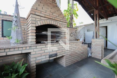 Casa para alugar com 700m², 4 quartos e 2 vagasÁrea de lazer