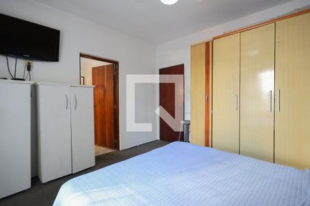 Casa para alugar com 700m², 4 quartos e 2 vagasSuíte 2