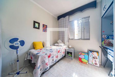 Casa à venda com 150m², 3 quartos e 4 vagas Casa à venda com 150m², 3 quartos e 4 vagasQuarto 2