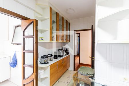 Apartamento à venda com 105m², 3 quartos e 2 vagasCozinha