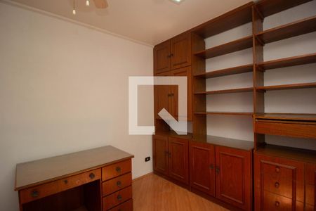 Casa à venda com 197m², 3 quartos e 4 vagasQuarto 3