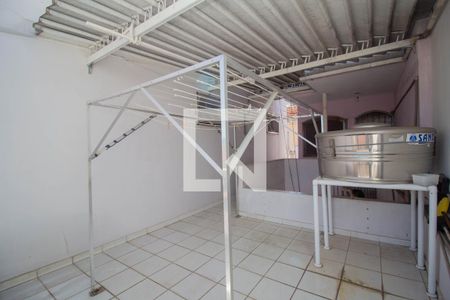 Casa à venda com 197m², 3 quartos e 4 vagasTerraço