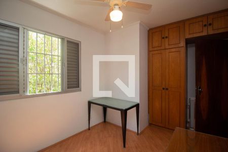 Casa à venda com 197m², 3 quartos e 4 vagasQuarto 3