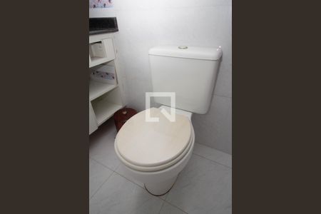 Casa à venda com 197m², 3 quartos e 4 vagasBanheiro da Suíte