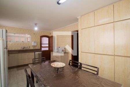 Casa à venda com 197m², 3 quartos e 4 vagasCozinha