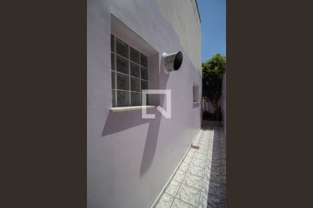 Casa à venda com 197m², 3 quartos e 4 vagasQuintal