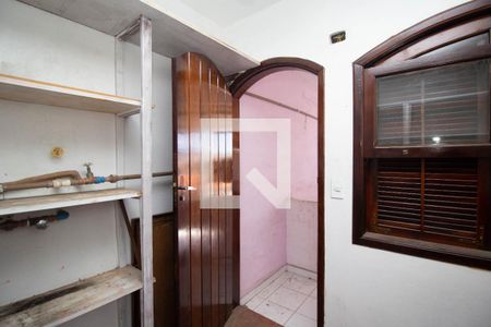 Casa à venda com 197m², 3 quartos e 4 vagasQuarto de Serviço