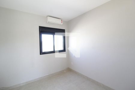 Casa de condomínio para alugar com 356m², 4 quartos e 6 vagasSuíte 3