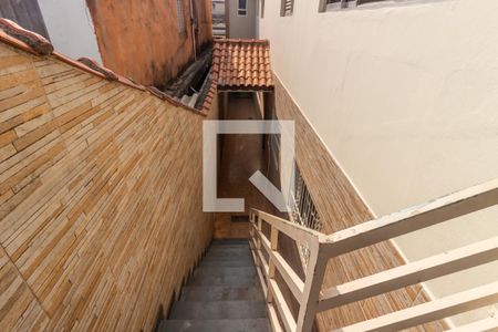 Casa à venda com 325m², 4 quartos e 1 vagaEscada