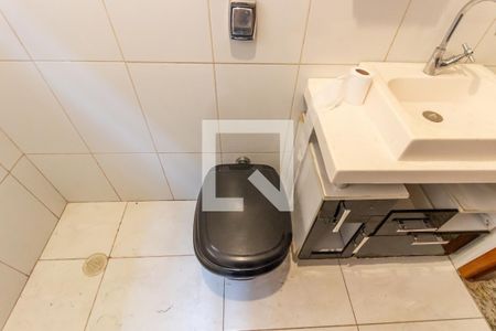 Banheiro 1 de casa à venda com 4 quartos, 325m² em Jardim Santana, São Paulo