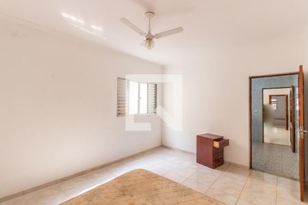 Casa à venda com 325m², 4 quartos e 1 vagaQuarto 1