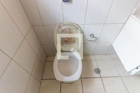 Casa à venda com 325m², 4 quartos e 1 vagaBanheiro 2