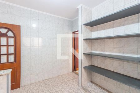 Casa à venda com 325m², 4 quartos e 1 vagaÁrea de Serviço