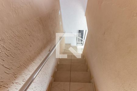 Casa à venda com 325m², 4 quartos e 1 vagaEscada