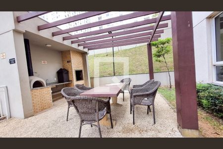 Apartamento para alugar com 44m², 2 quartos e 1 vaga Apartamento para alugar com 44m², 2 quartos e 1 vagaÁrea comum - Churrasqueira
