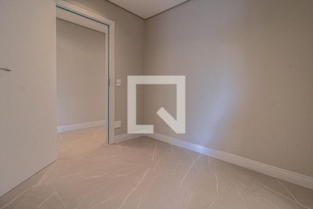 Apartamento à venda com 236m², 3 quartos e 3 vagasCloset Suíte 3