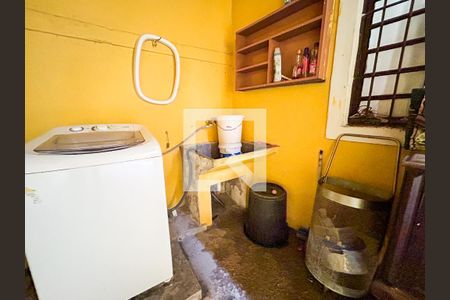 Casa para alugar com 226m², 3 quartos e 2 vagas Casa para alugar com 226m², 3 quartos e 2 vagasÁrea de Serviço