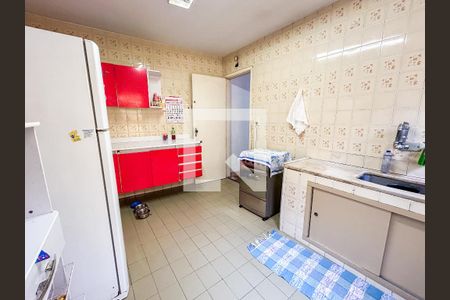 Casa para alugar com 226m², 3 quartos e 2 vagas Casa para alugar com 226m², 3 quartos e 2 vagasCozinha