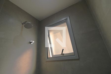 Apartamento à venda com 155m², 3 quartos e 3 vagasChuveiro banheiro suíte 2