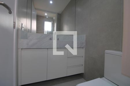 Apartamento à venda com 155m², 3 quartos e 3 vagasBanheiro suíte 3