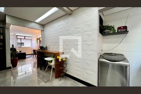 Apartamento à venda com 105m², 3 quartos e 1 vaga Apartamento à venda com 105m², 3 quartos e 1 vagaÁrea de Serviço
