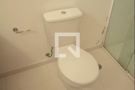 Casa à venda com 390m², 3 quartos e 2 vagasBanheiro da Suíte