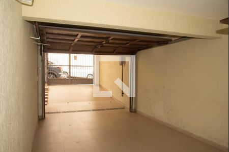 Casa à venda com 390m², 3 quartos e 2 vagasGaragem