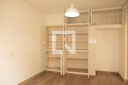 Casa à venda com 390m², 3 quartos e 2 vagasCozinha