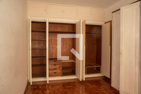 Casa à venda com 390m², 3 quartos e 2 vagasQuarto 2