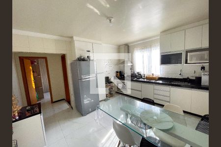 Apartamento à venda com 120m², 3 quartos e 1 vagaCozinha