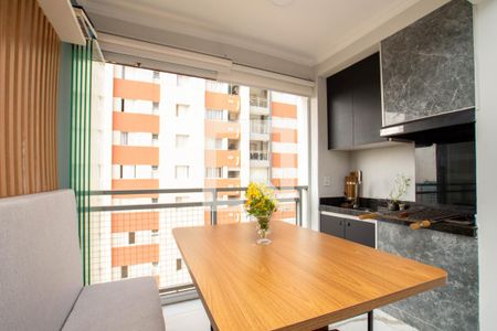 Varanda de apartamento à venda com 2 quartos, 60m² em Picanço, Guarulhos