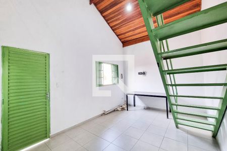 Studio para alugar com 30m², 1 quarto e 1 vaga Studio para alugar com 30m², 1 quarto e 1 vagaSala