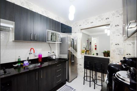 Cozinha de apartamento à venda com 2 quartos, 55m² em Jardim Odete, Guarulhos