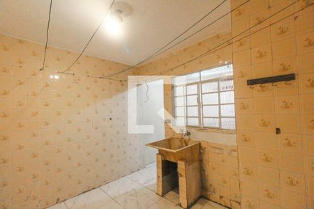 Casa à venda com 350m², 6 quartos e 3 vagas Casa à venda com 350m², 6 quartos e 3 vagasÁrea de Serviço 1