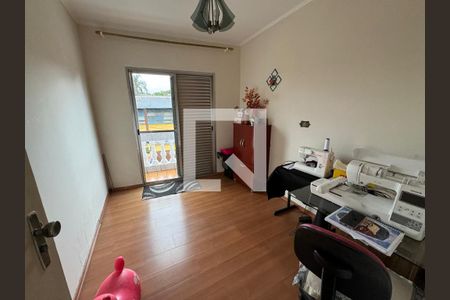 Casa à venda com 350m², 6 quartos e 3 vagas Casa à venda com 350m², 6 quartos e 3 vagasCasa 2