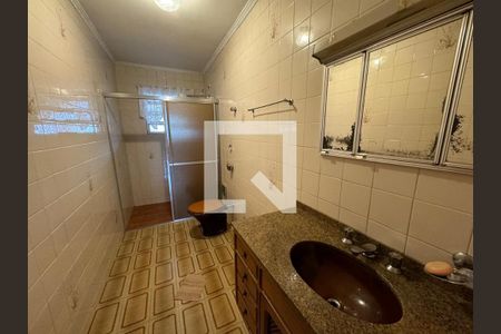 Casa à venda com 350m², 6 quartos e 3 vagas Casa à venda com 350m², 6 quartos e 3 vagasCasa 2