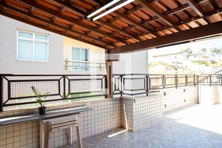 Apartamento à venda com 160m², 3 quartos e 2 vagas Apartamento à venda com 160m², 3 quartos e 2 vagasÁrea de Serviço