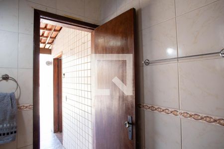 Apartamento à venda com 160m², 3 quartos e 2 vagas Apartamento à venda com 160m², 3 quartos e 2 vagasBanheiro de Serviço