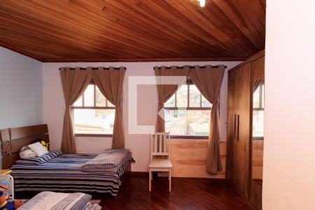 Casa à venda com 300m², 8 quartos e 5 vagasQuarto